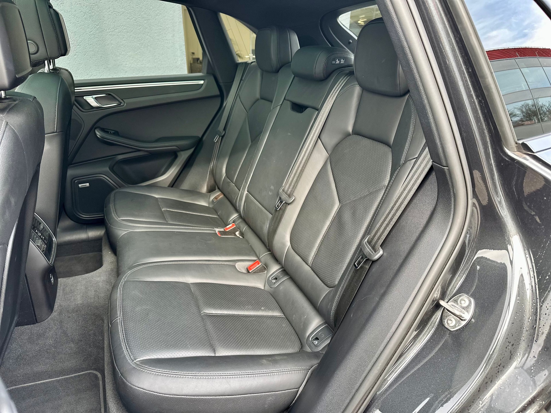 PORSCHE Macan PDK-image-8