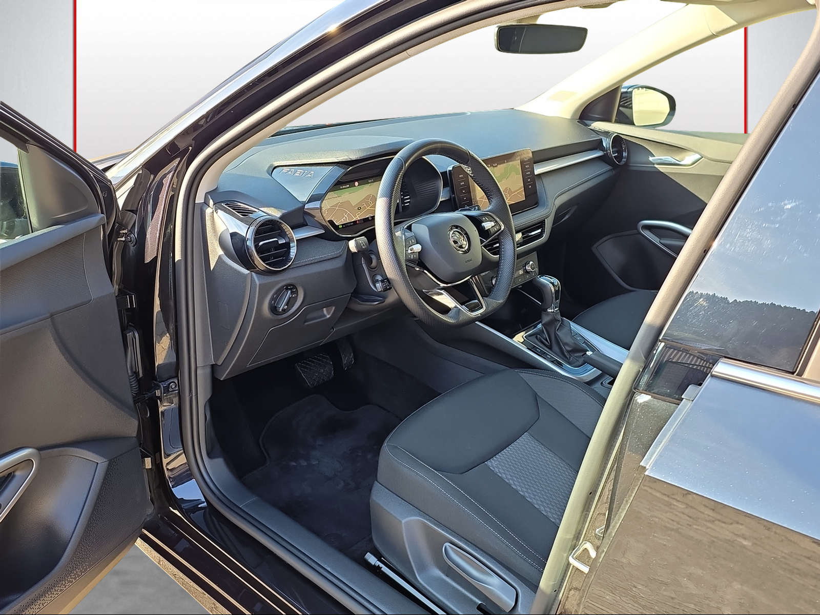 SKODA Fabia 1.5 TSI Style DSG-image-5