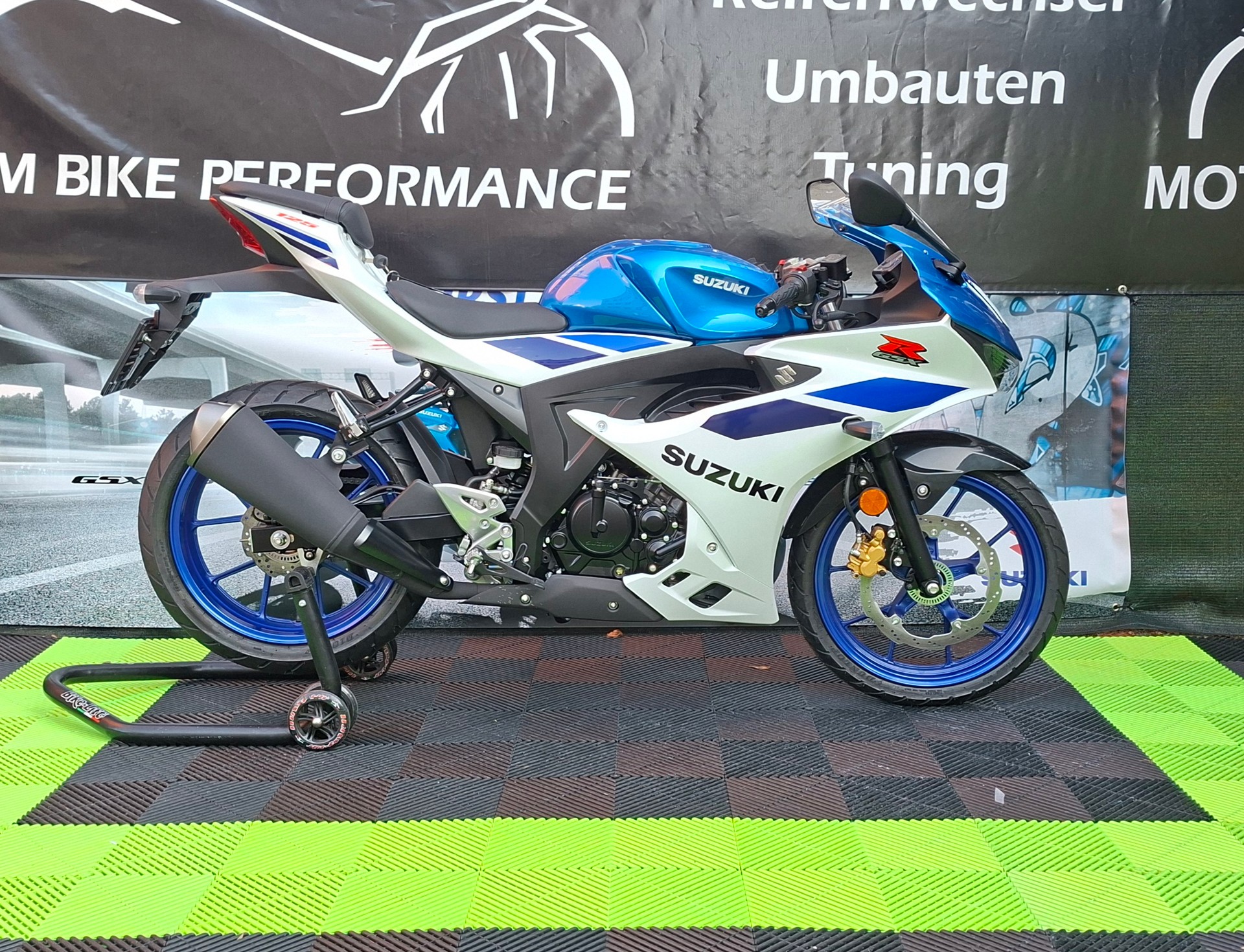 SUZUKI GSX-R 125