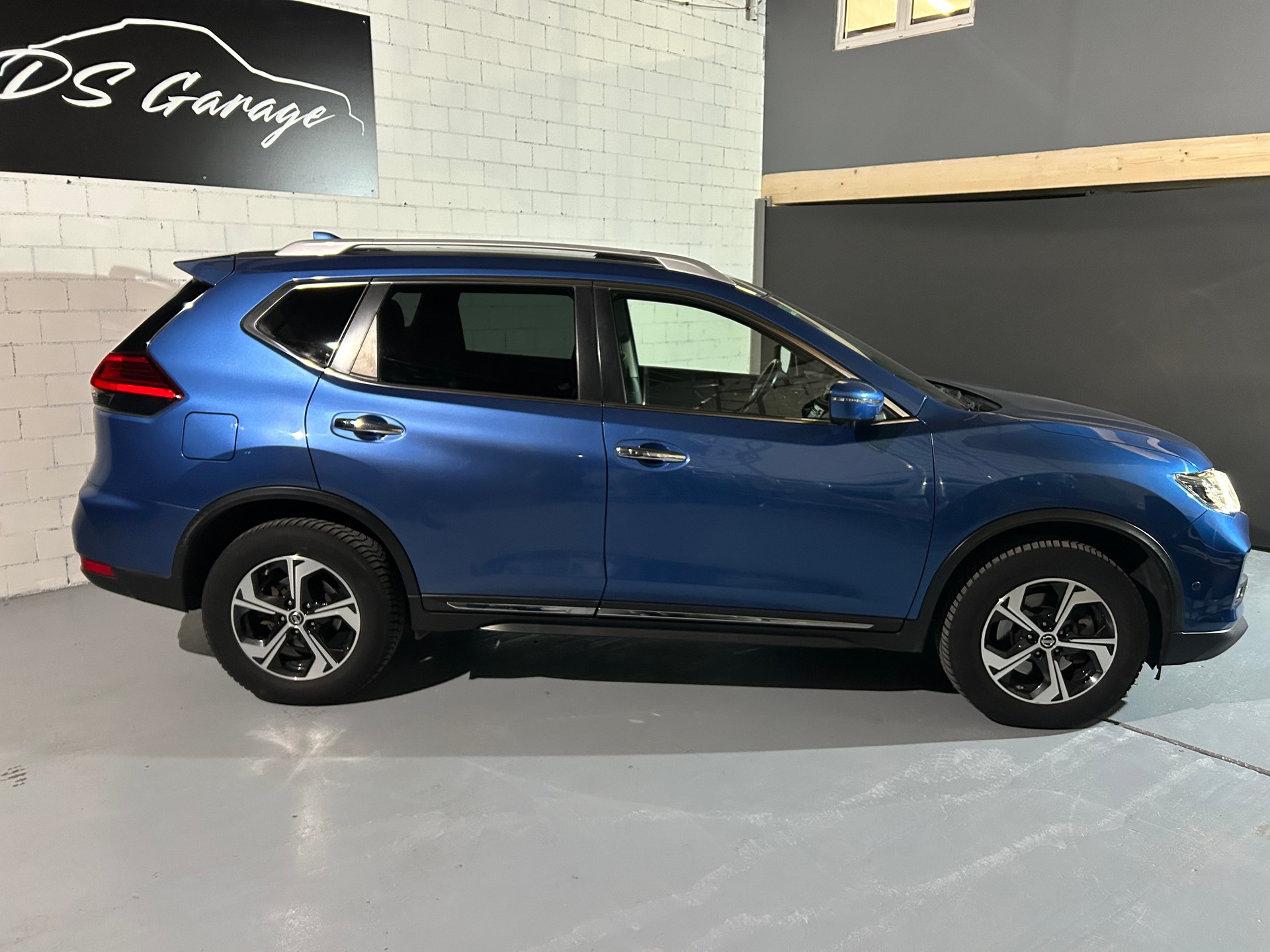 NISSAN X-TRAIL 2.0 dCi tekna Xtronic CVT ALL-MODE 4x4-image-3