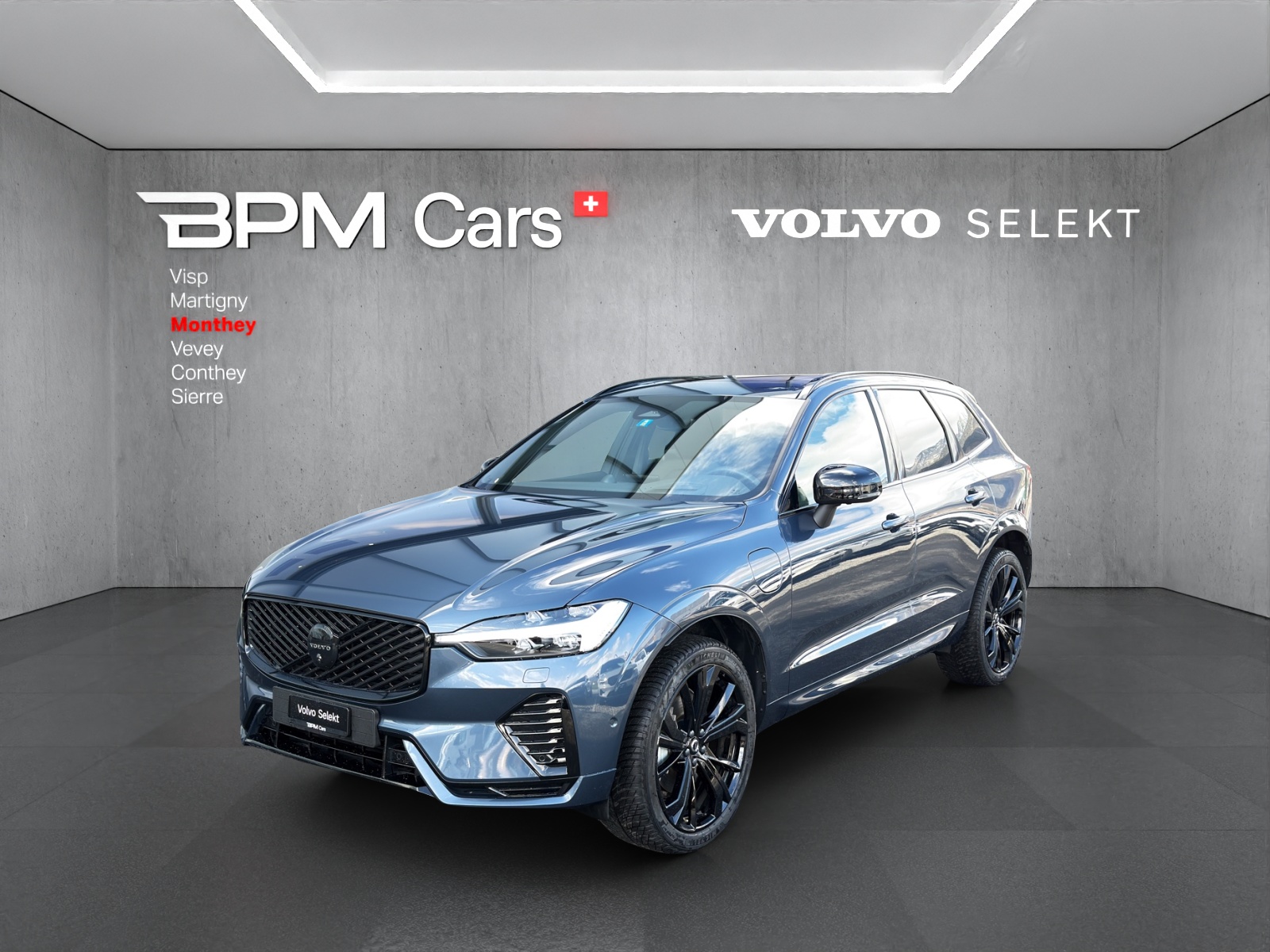 Photo VOLVO XC60 XC60 T6 eAWD PluginHybrid Black Edition Geartronic