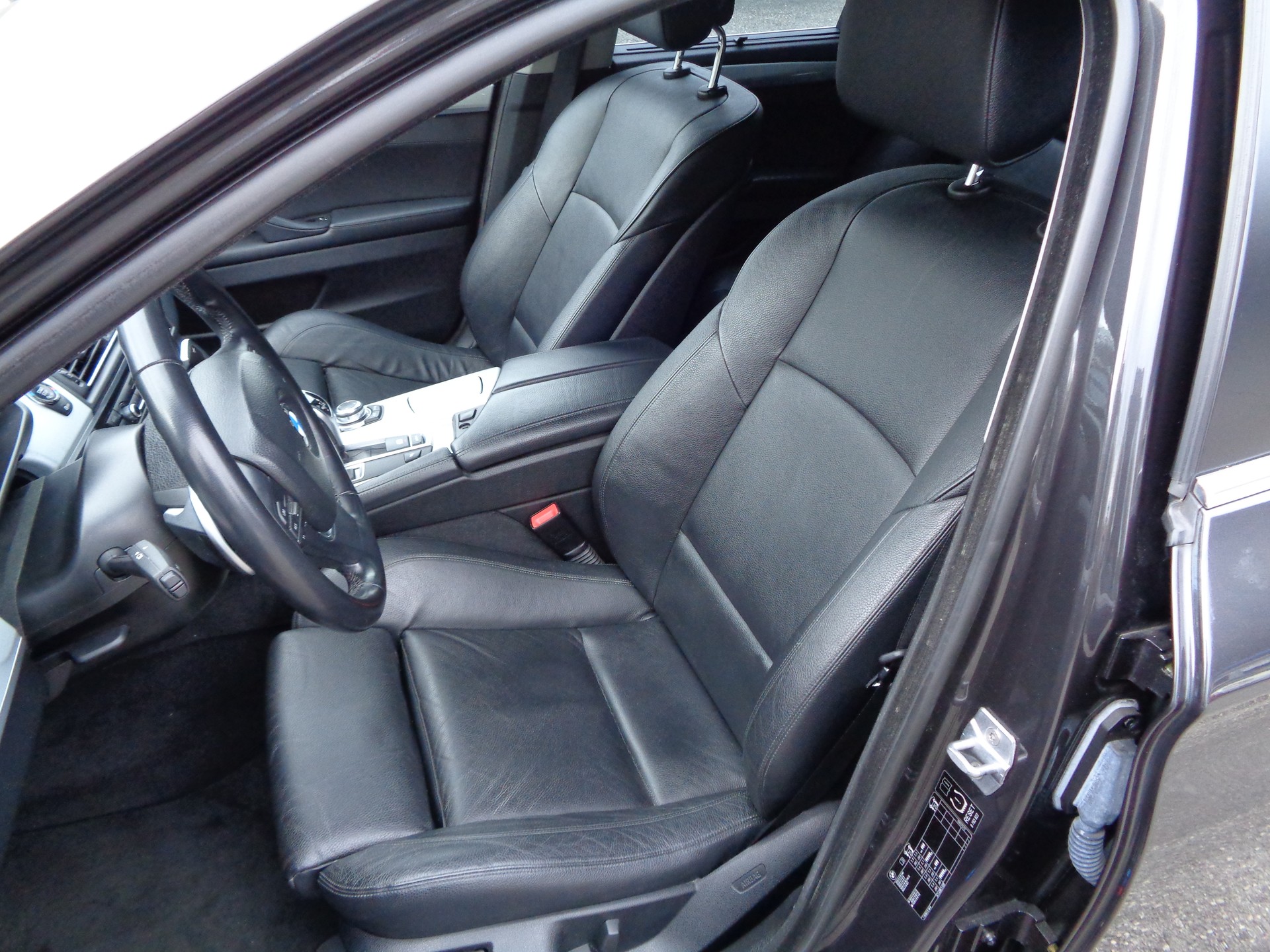 BMW 520d Touring Steptronic-image-9