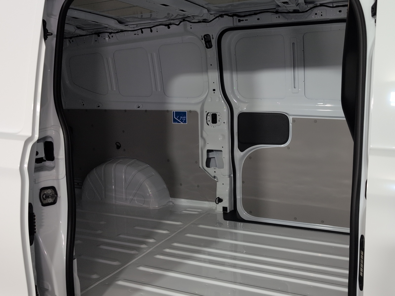 VW e-Transporter 70 kWh Lang-image-8