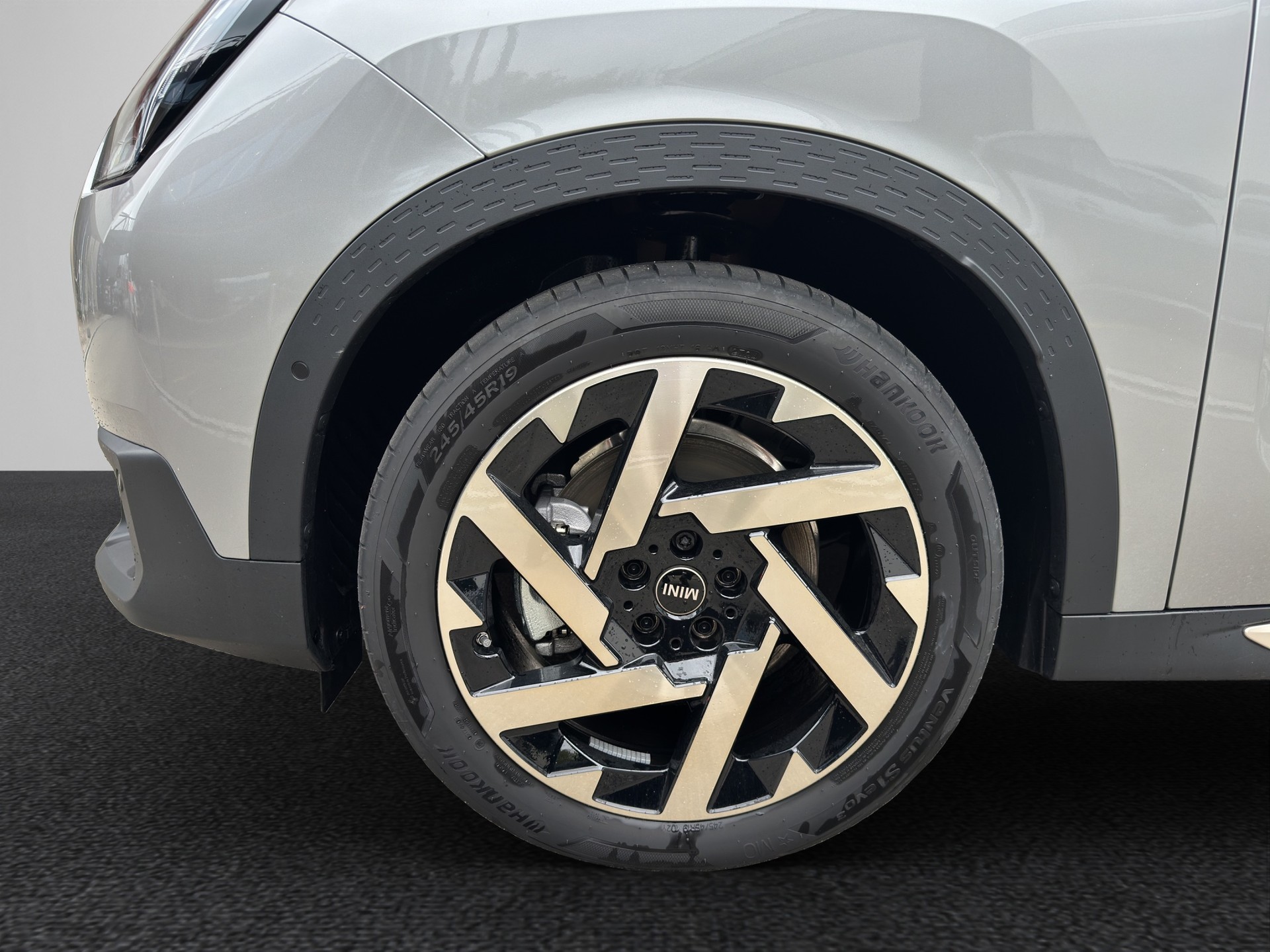 MINI SE "Favoured Trim"-image-9