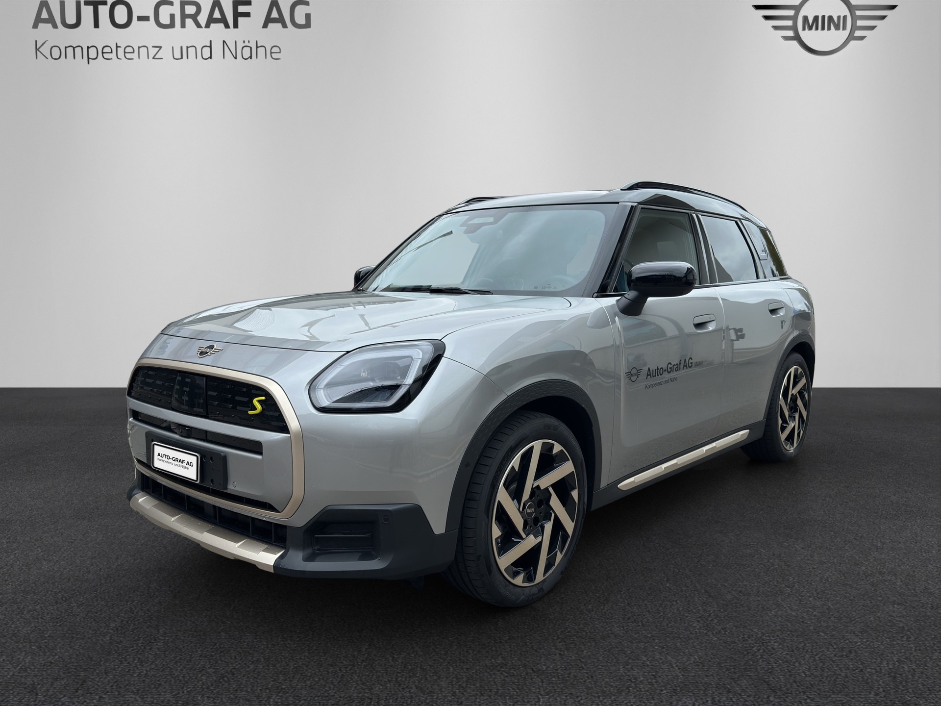 MINI SE "Favoured Trim"-image-0