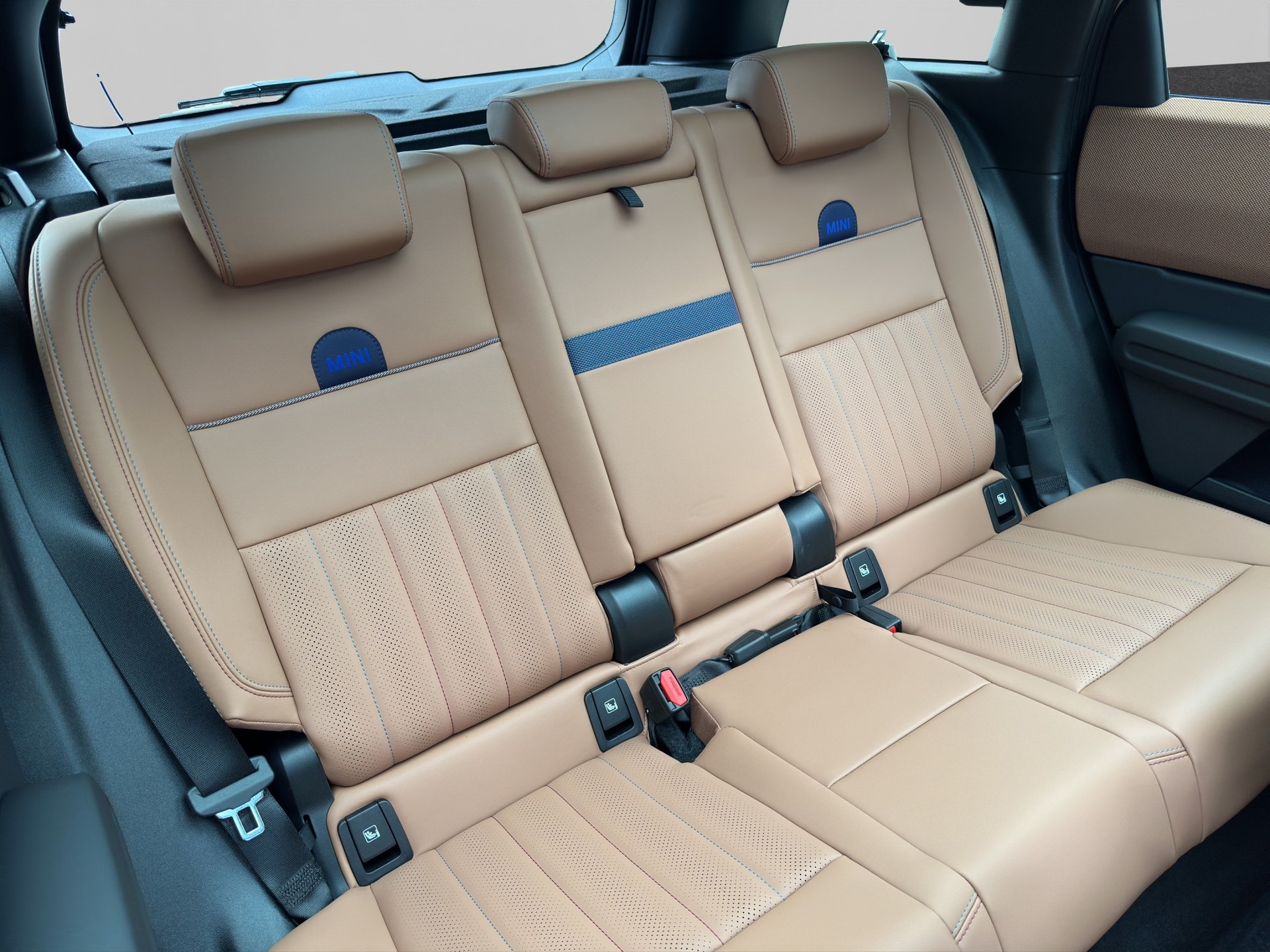 MINI SE "Favoured Trim"-image-19