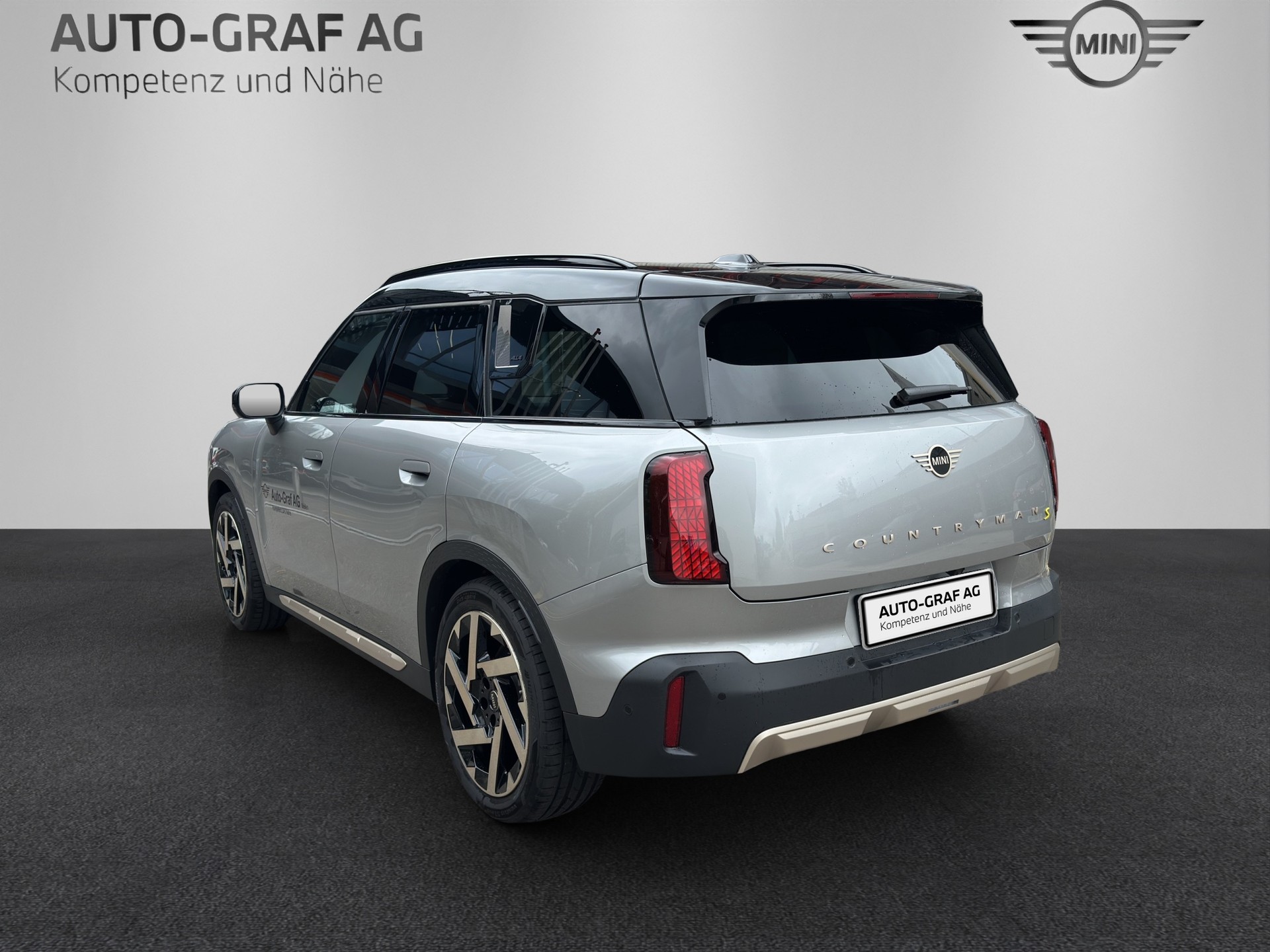 MINI SE "Favoured Trim"-image-2
