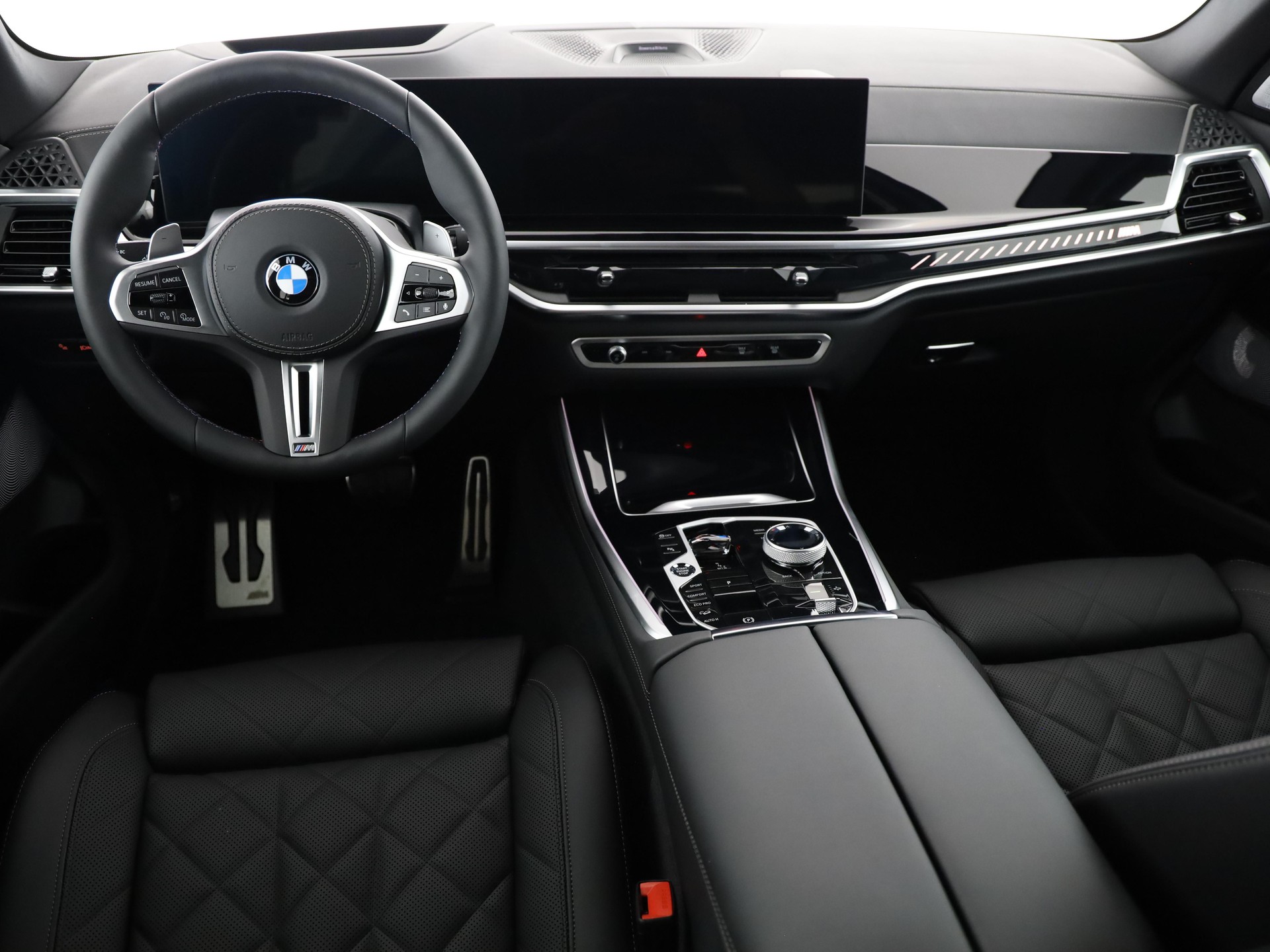 BMW X5 M60i xDrive-image-19