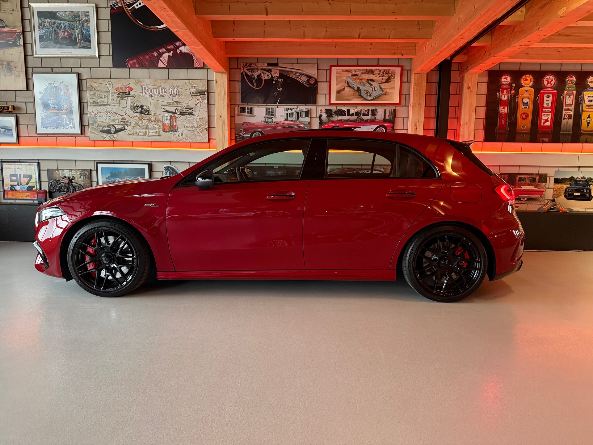 MERCEDES-BENZ A 45 S AMG 422 PS 4x4 mit top Ausstattung Automat-Speedshift 4Matic+-image-1