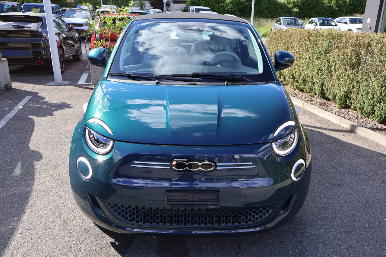 FIAT 500 Cabrio La Prima-image-6