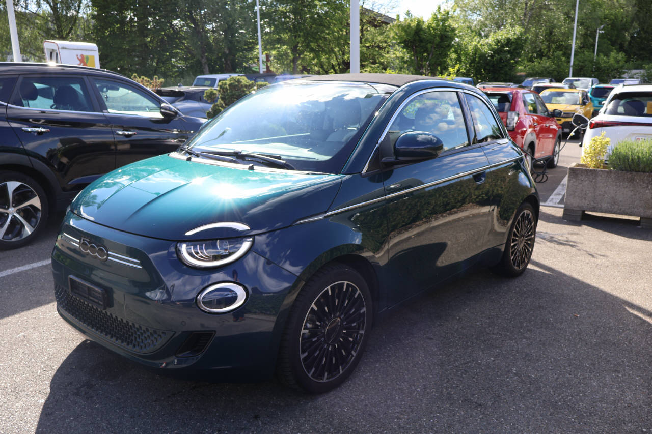 FIAT 500 Cabrio La Prima-image-5