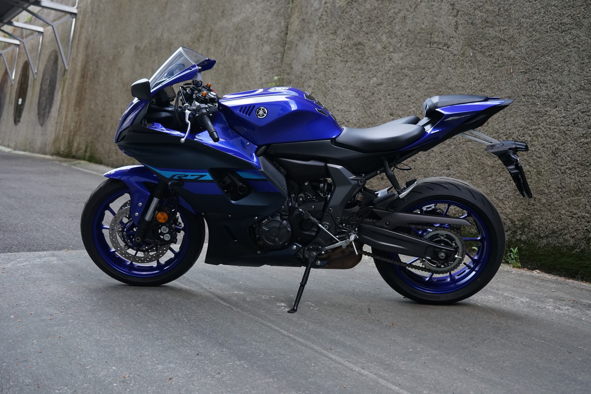 YAMAHA YZF-R7 (35kW)