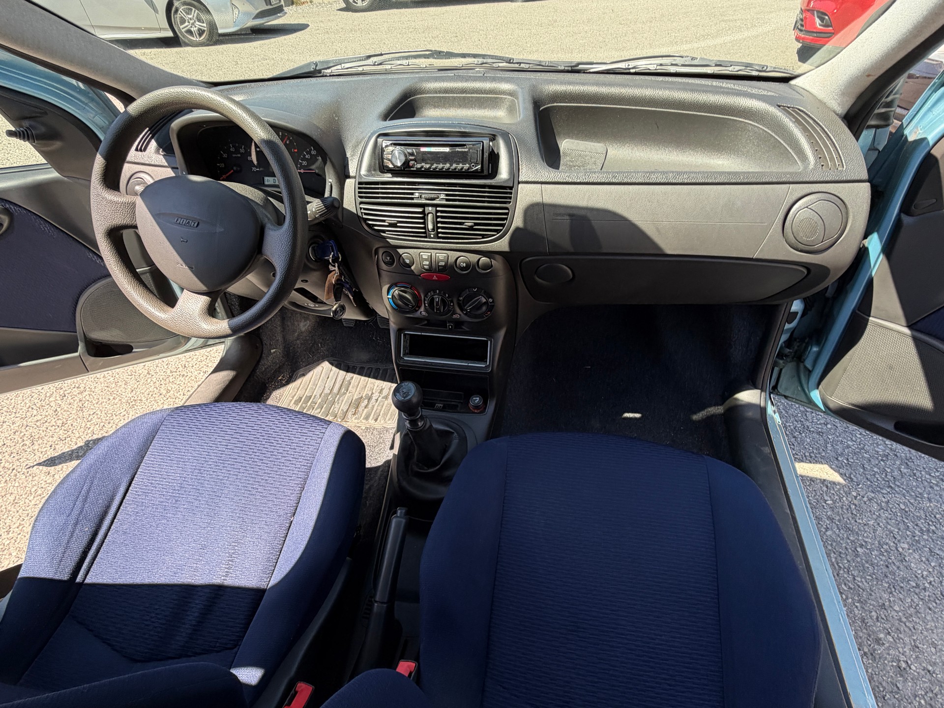 FIAT Punto 1.2 16V Dynamic-image-7