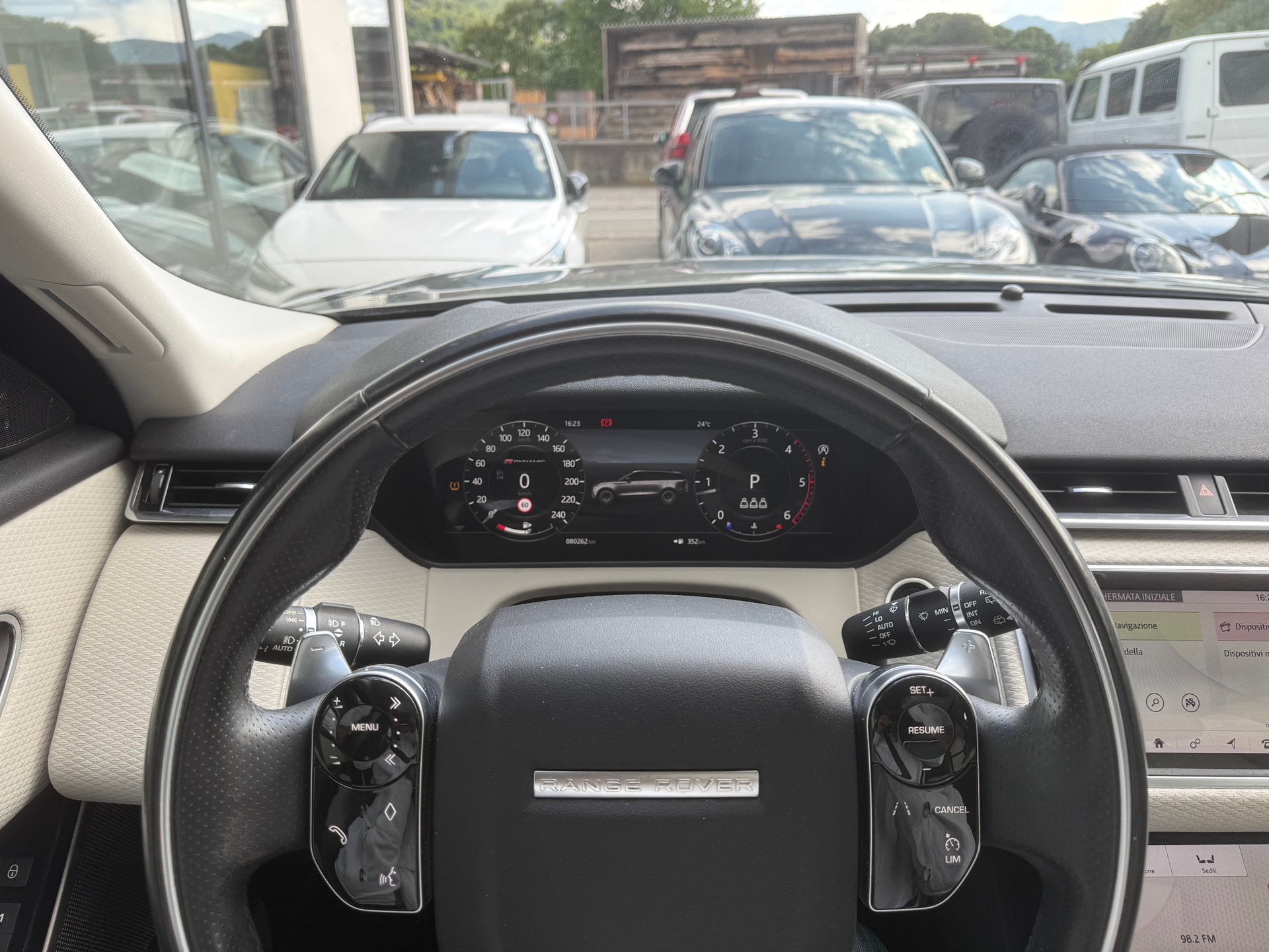 LAND ROVER Range Rover Velar R-Dynamic D 240 SE Automatic-image-14