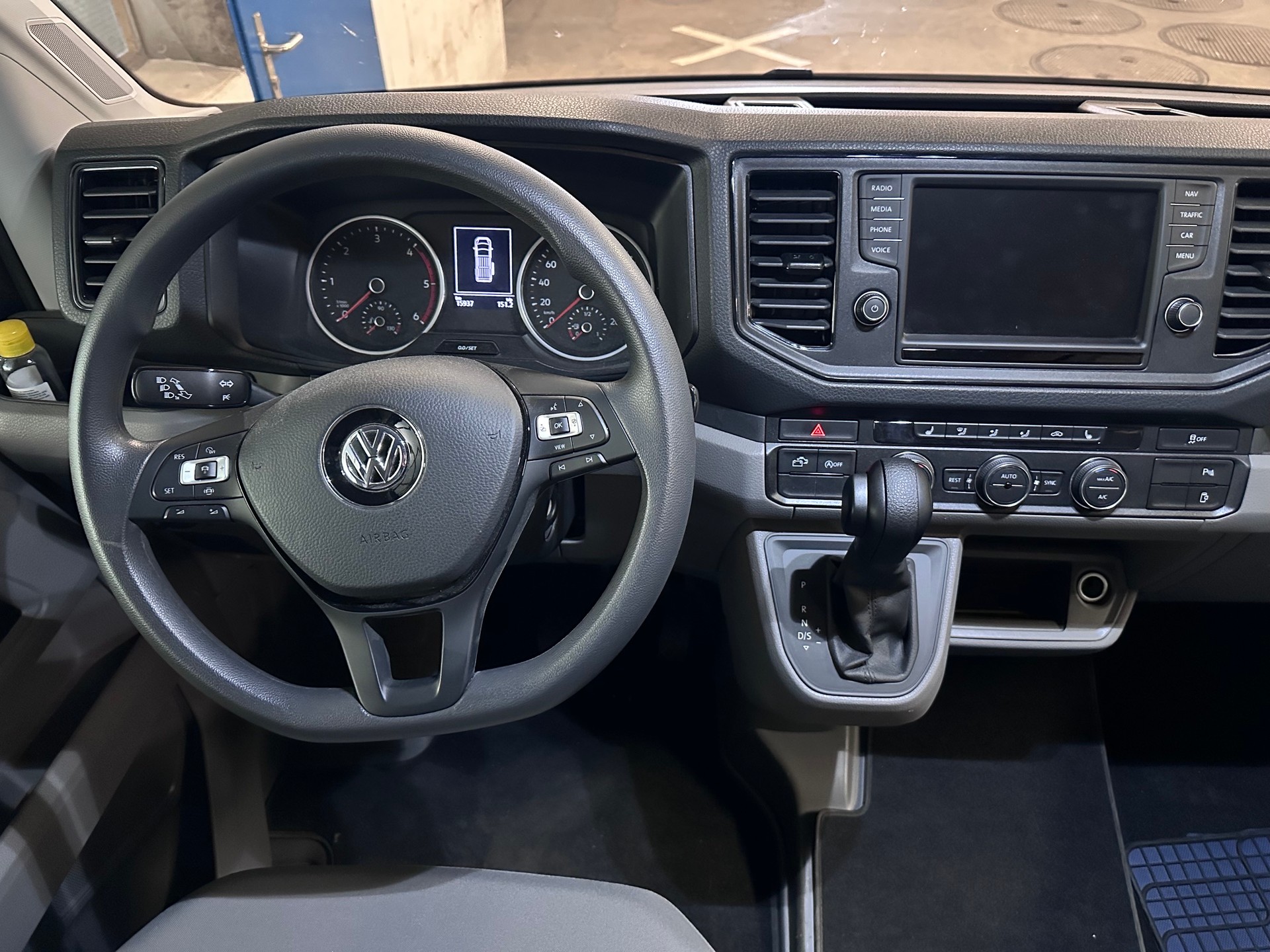 VW Grand California 600 2.0 BI-TDI-image-8