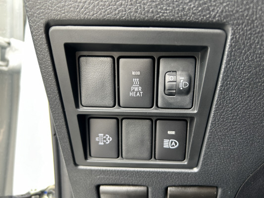 TOYOTA Hilux 2.4d Style DC 4x4 A-image-13