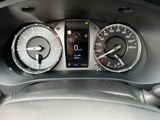 TOYOTA Hilux 2.4d Style DC 4x4 A-image-9