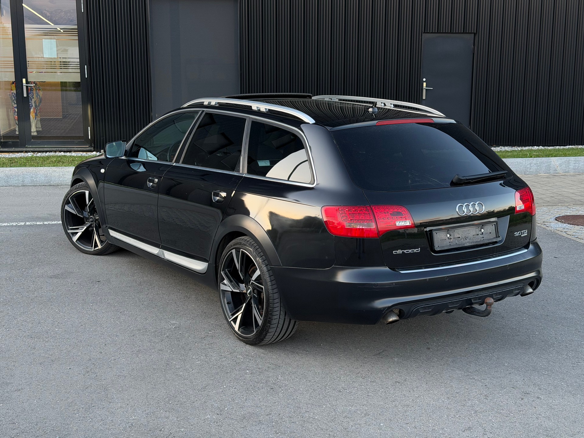 AUDI A6 allroad 3.0 TDI quattro-image-7