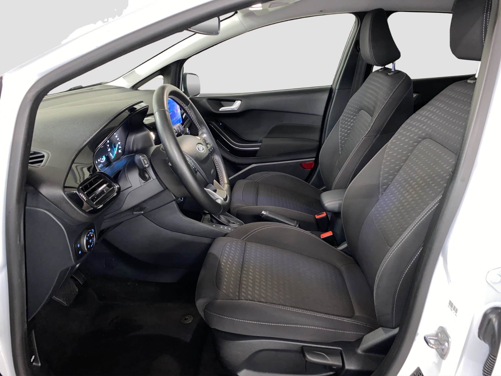 FORD Fiesta 1.0 EcoB Hybrid Titanium-image-5