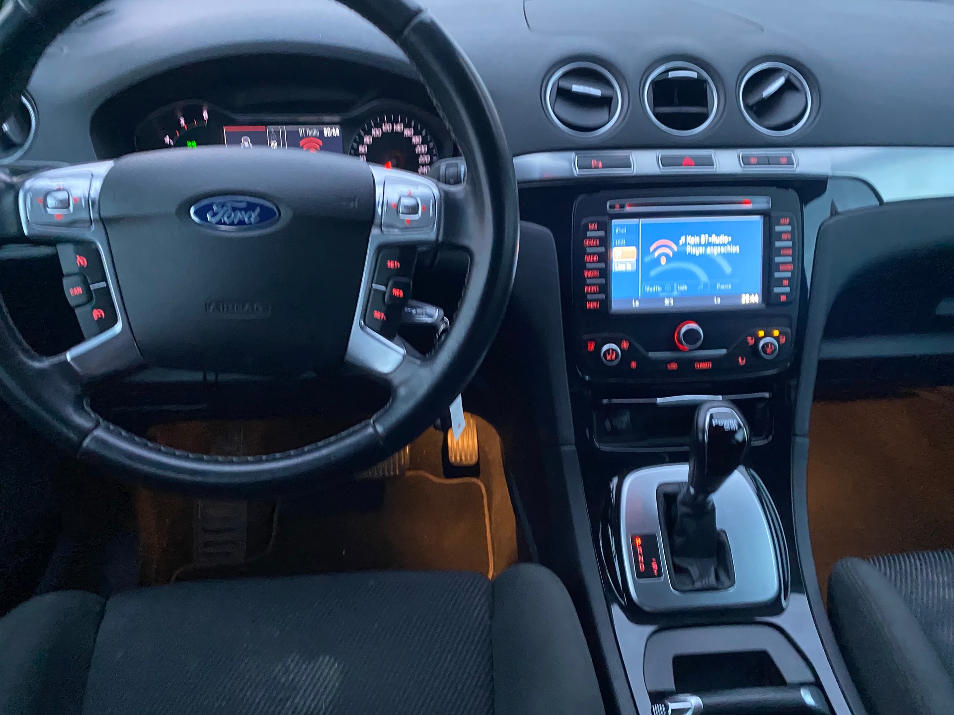 FORD S-Max 2.0 TDCi Titanium PowerShift-image-5