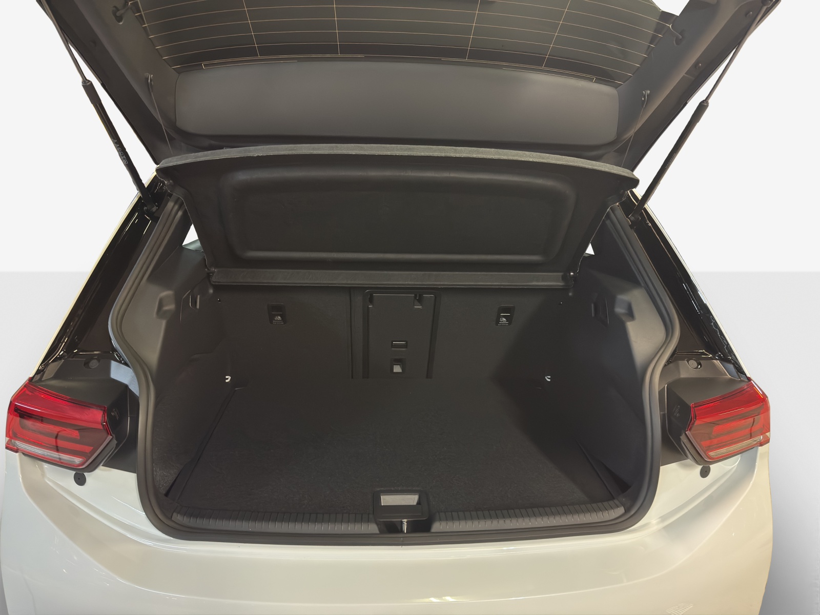 VW ID.3 Pro 52 kWh Pure United-image-12