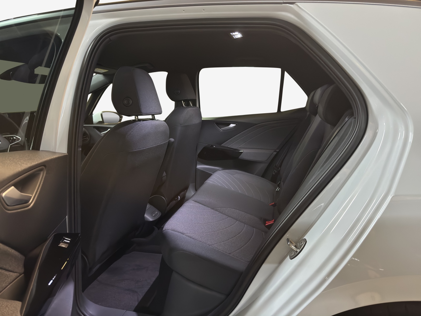 VW ID.3 Pro 52 kWh Pure United-image-11