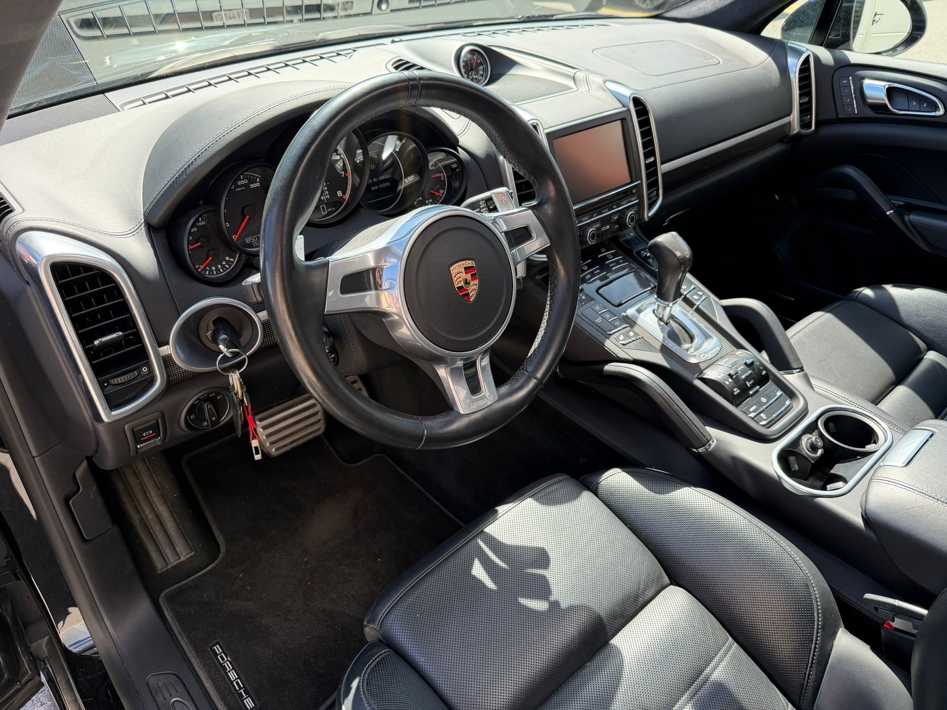 PORSCHE Cayenne Turbo S Attelage-image-3