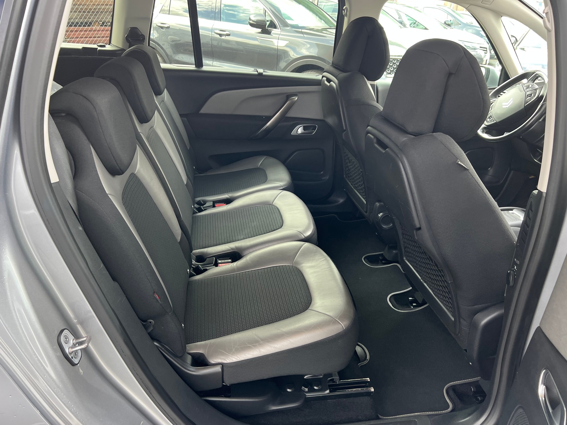 CITROEN Grand C4 Picasso 2.0 BlueHDi Edition *** 7 Plätzer * Navi * Leder * Rückfahrtkamera * frisch ab MFK * 1 Jahr Garantie möglich **-image-10