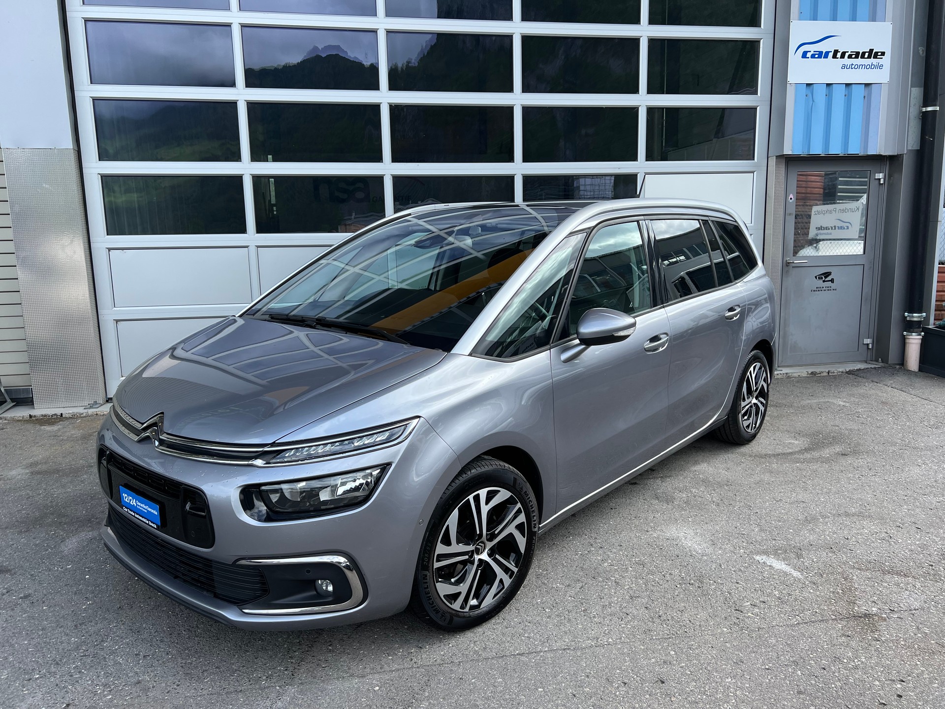 CITROEN Grand C4 Picasso 2.0 BlueHDi Edition *** 7 Plätzer * Navi * Leder * Rückfahrtkamera * frisch ab MFK * 1 Jahr Garantie möglich **-showroom-element-3