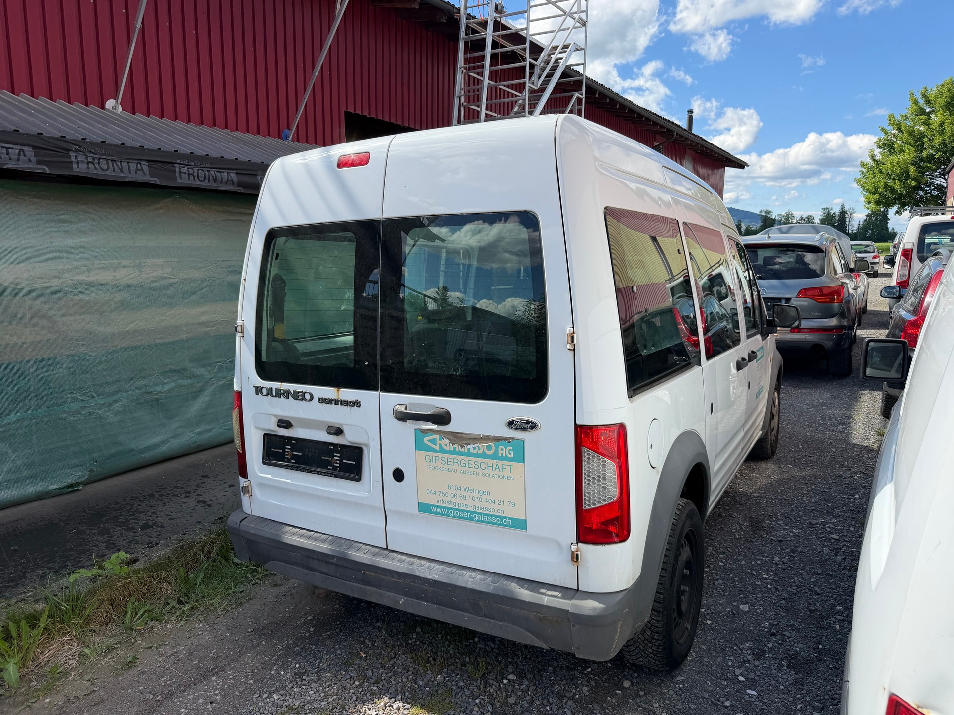 FORD TOURNEO CONNECT-image-2