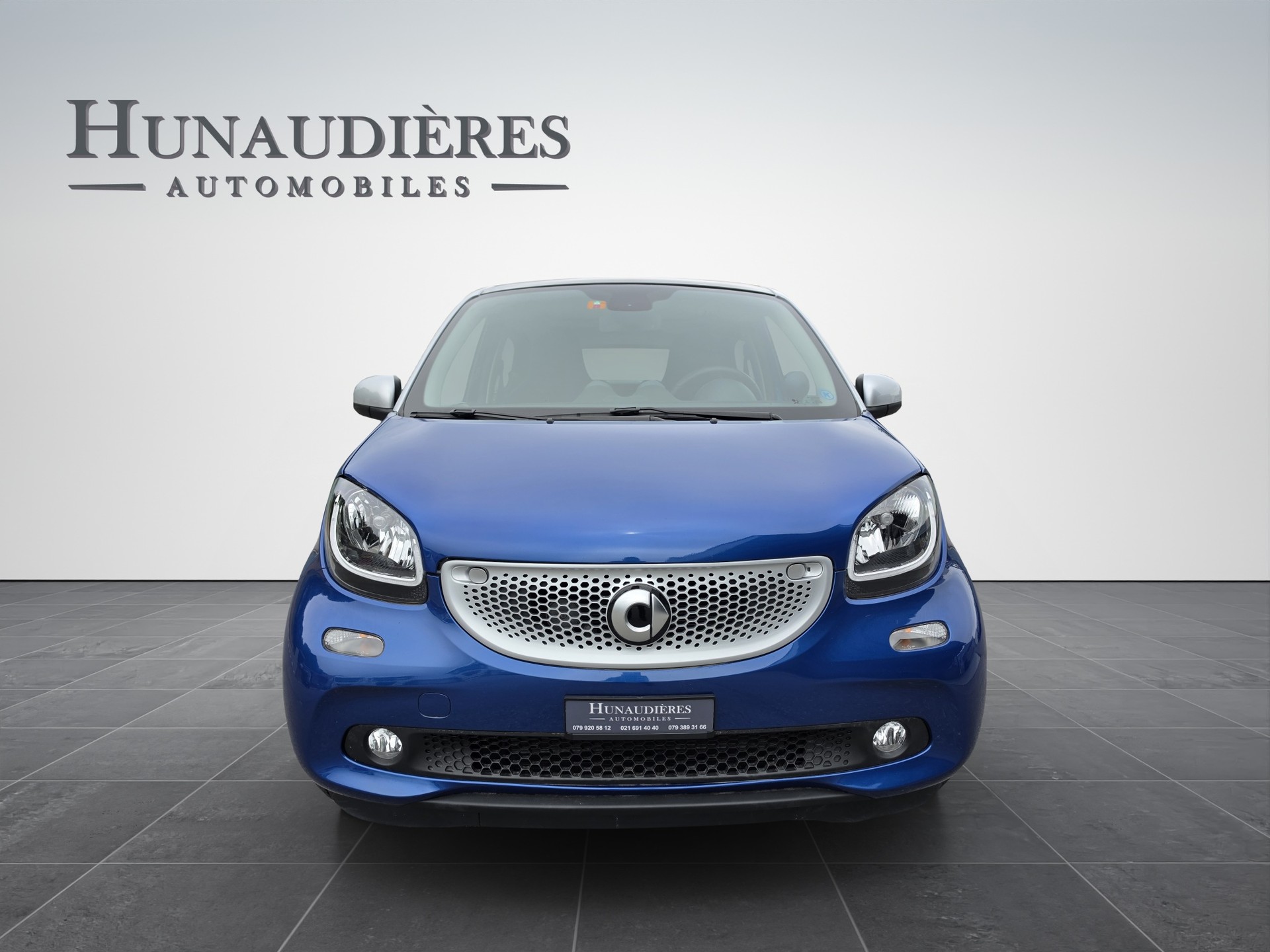 SMART forfour passion twinmatic-image-12