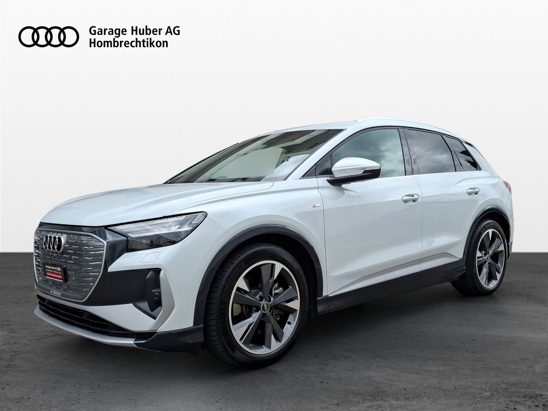 AUDI Q4 e-tron 45 quattro