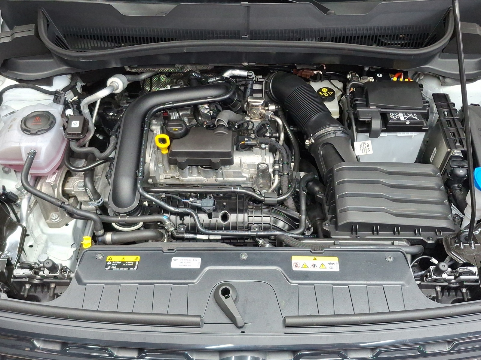 VW T-Cross 1.0 TSI-image-13