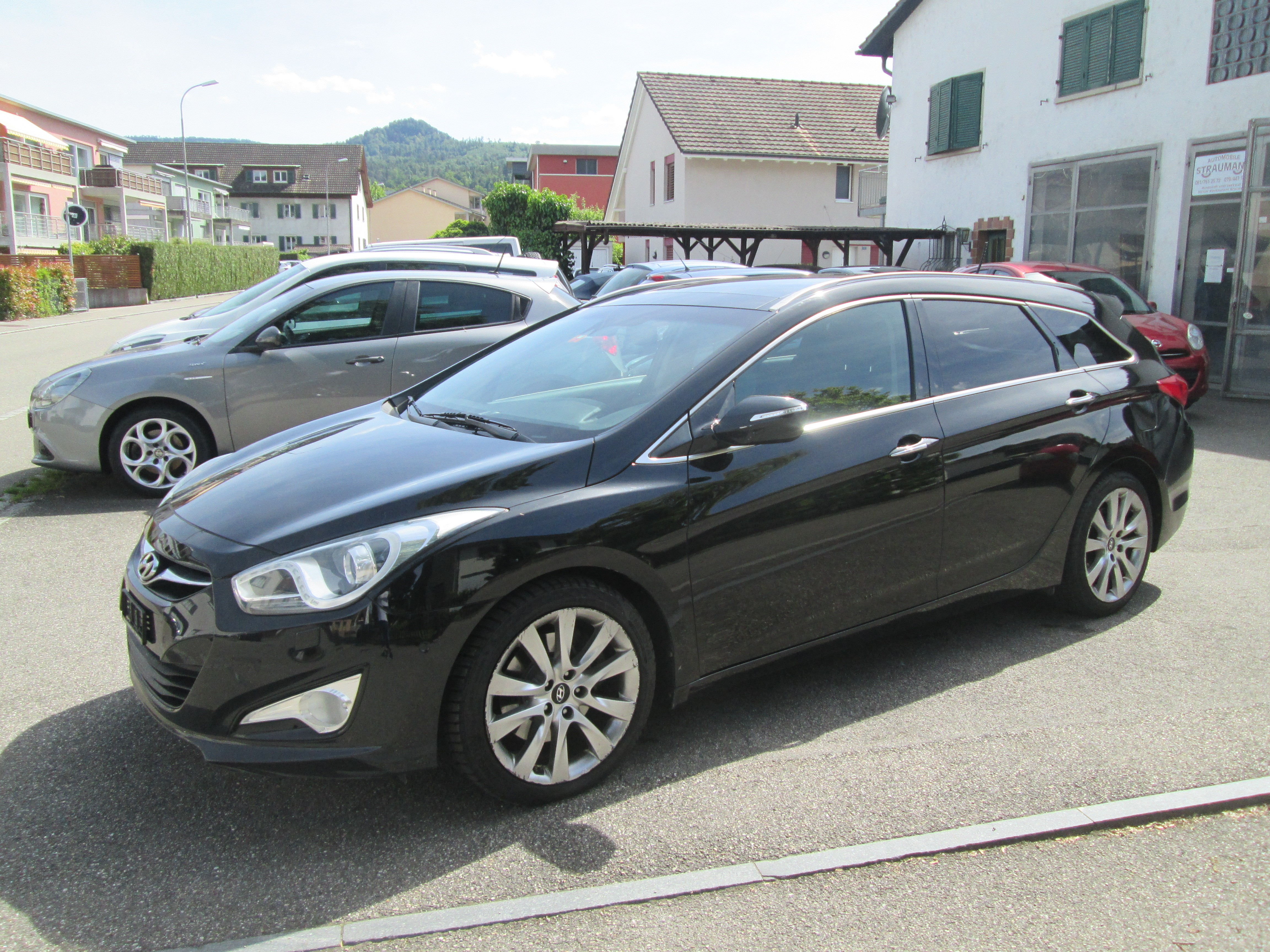 Car photo