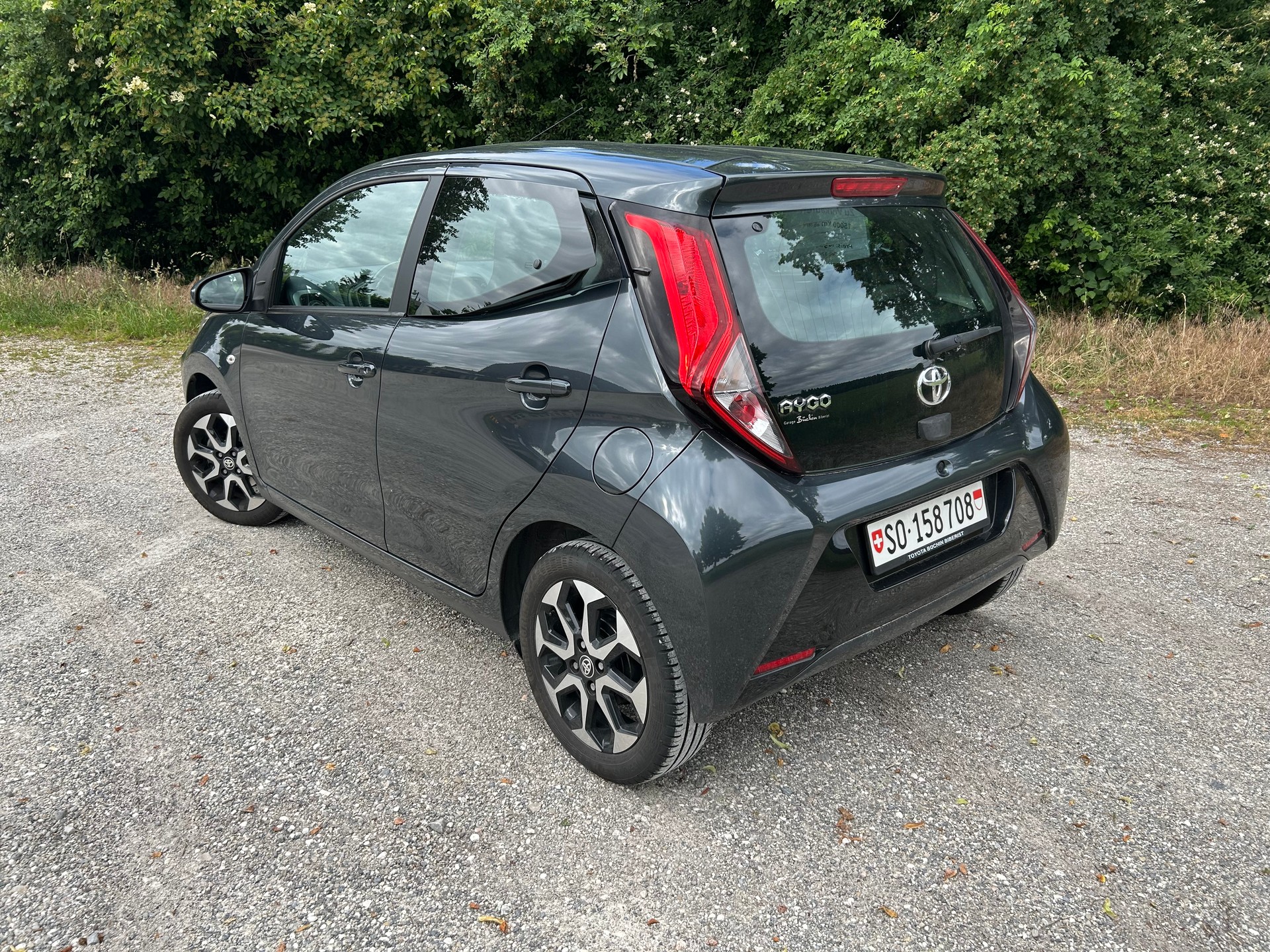 TOYOTA 1.0 VVT-i Trend 8-fach bereift & MFK-image-0