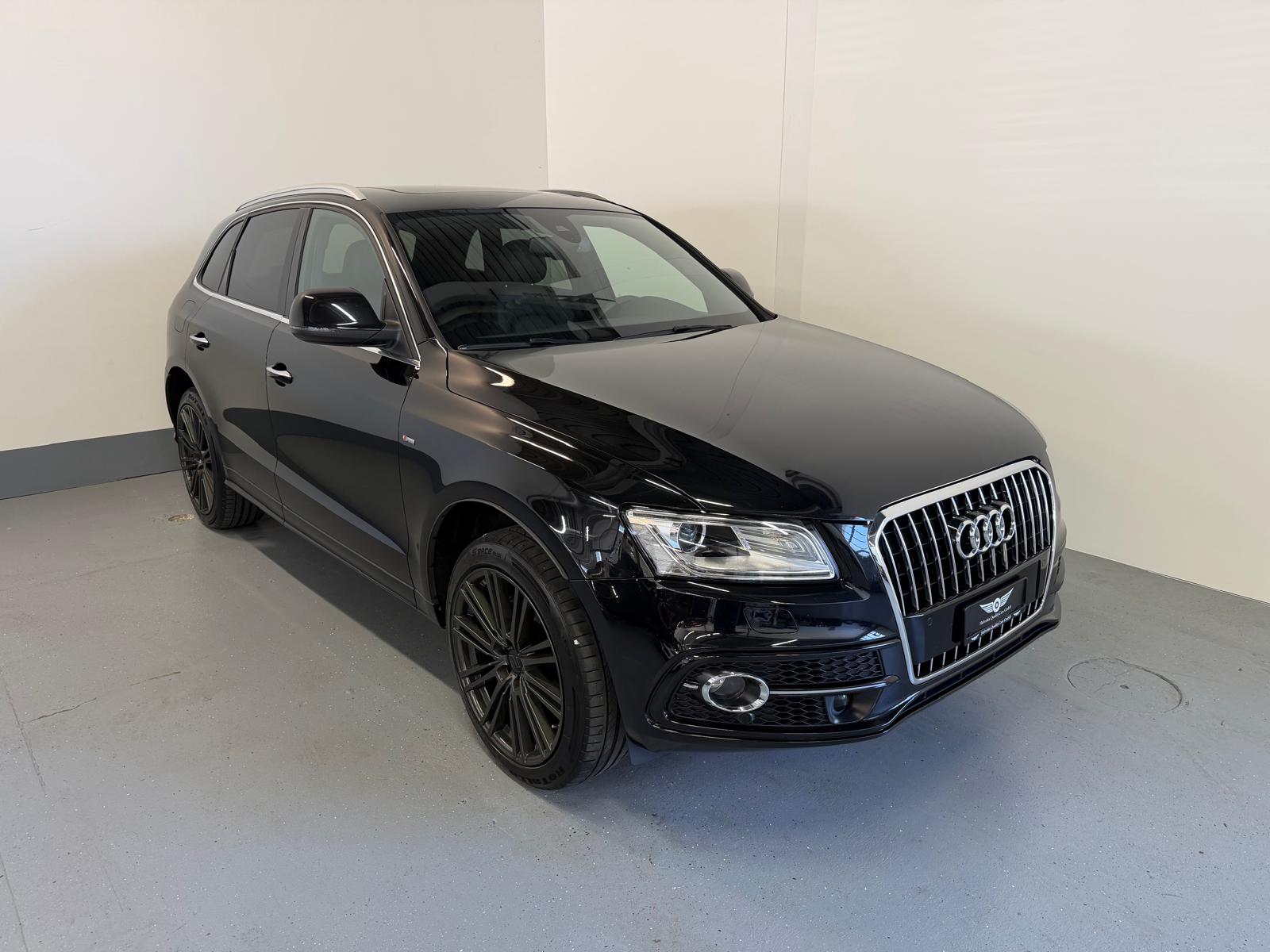 AUDI Q5 2.0 TDI quattro S-tronic-showroom-element-1