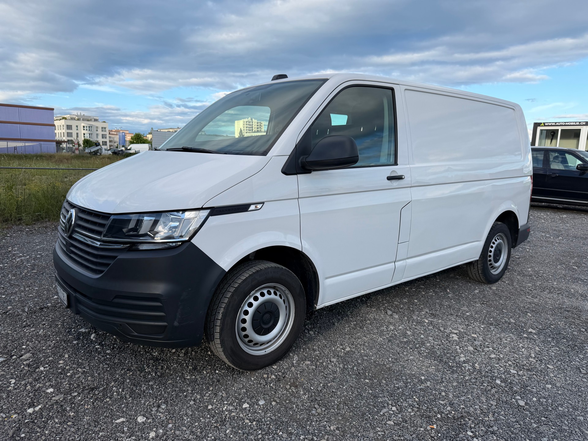 VW T6.1 2.0 TDI-image-0