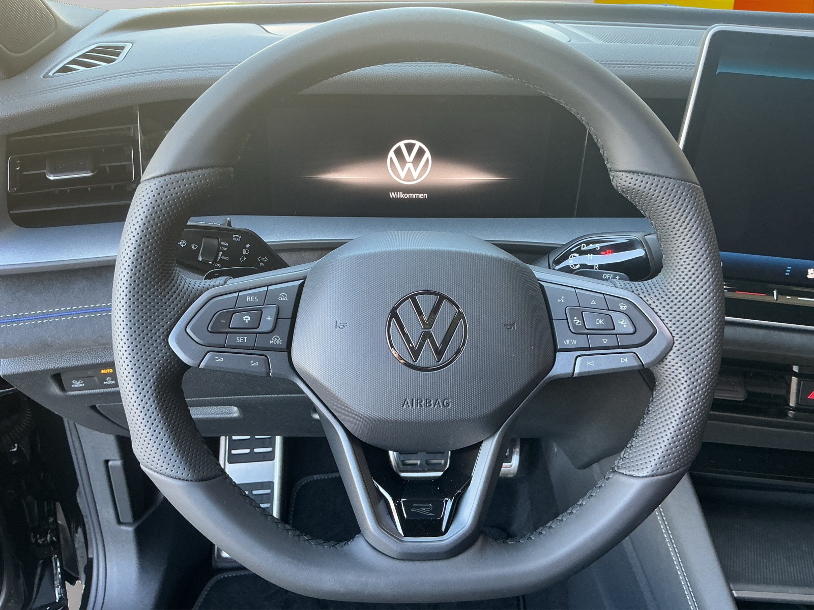 VW Tayron 2.0 TSI R-Line Plus DSG 4Motion-image-6