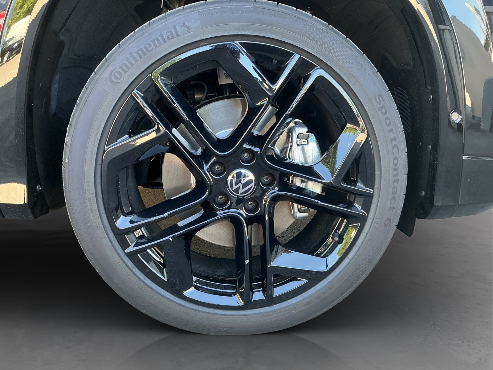 VW Tayron 2.0 TSI R-Line Plus DSG 4Motion-image-11
