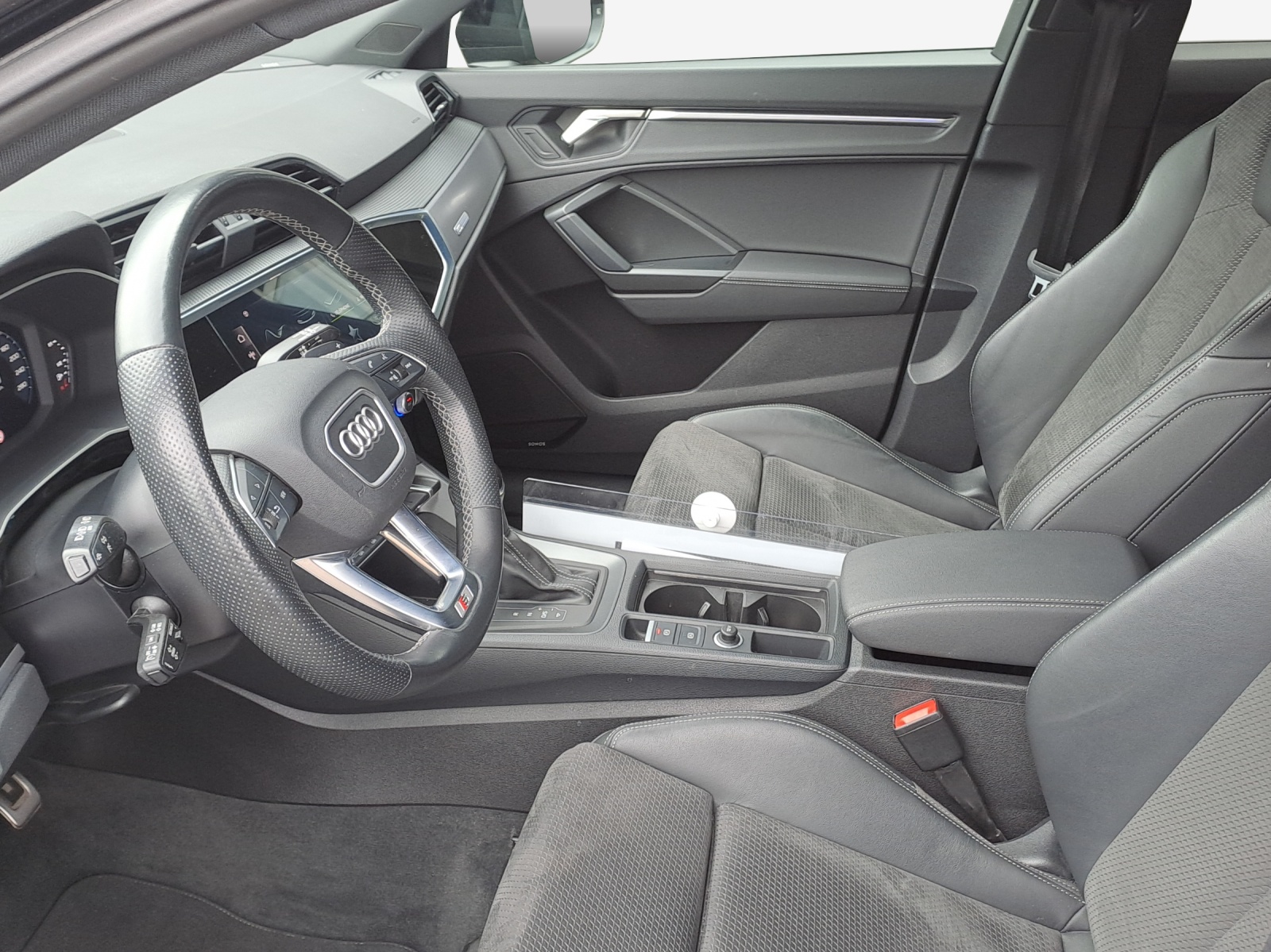 AUDI Q3 Sportback 35 TFSI S line Attraction S-tronic-image-7