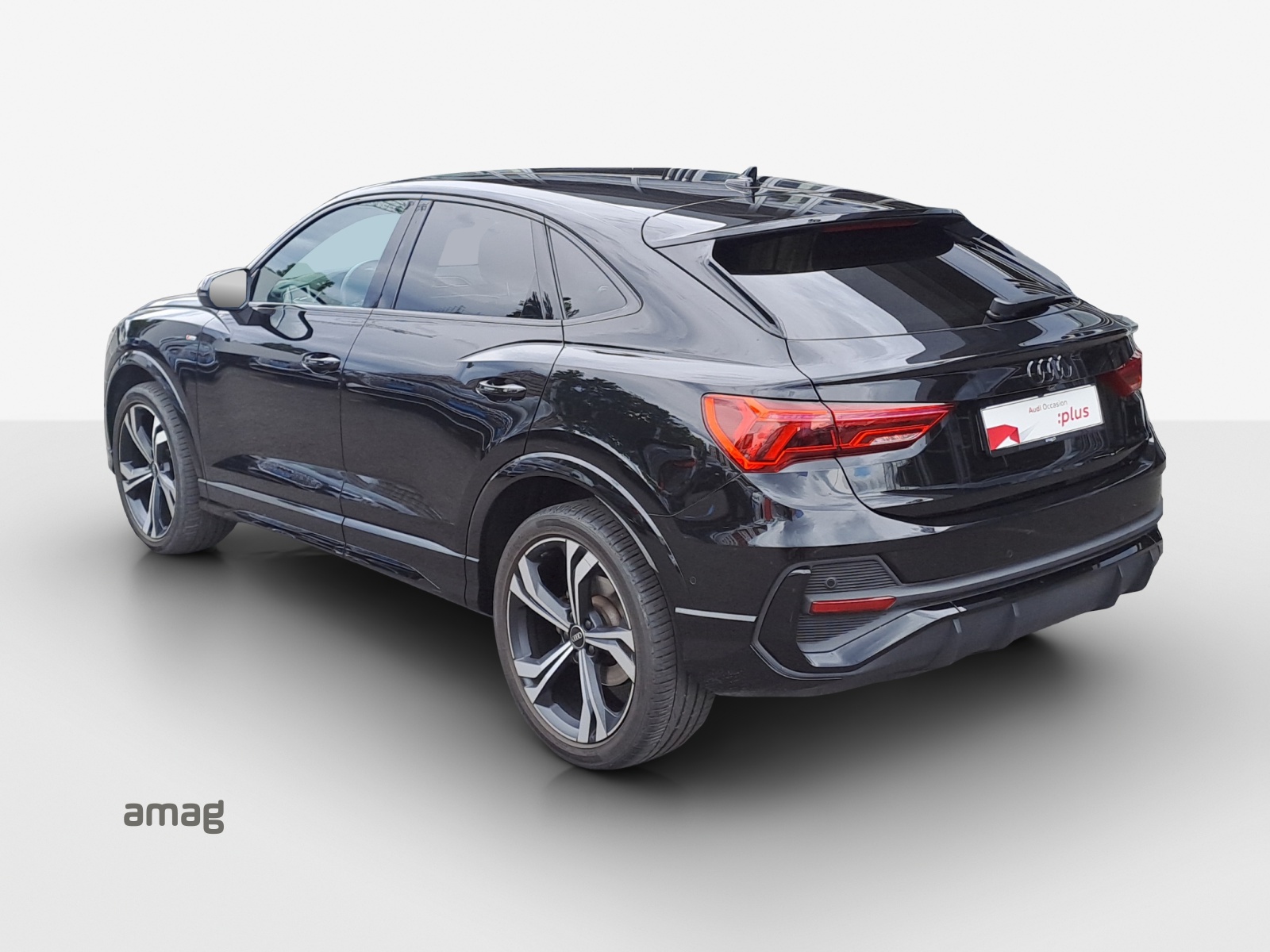 AUDI Q3 Sportback 35 TFSI S line Attraction S-tronic-image-2