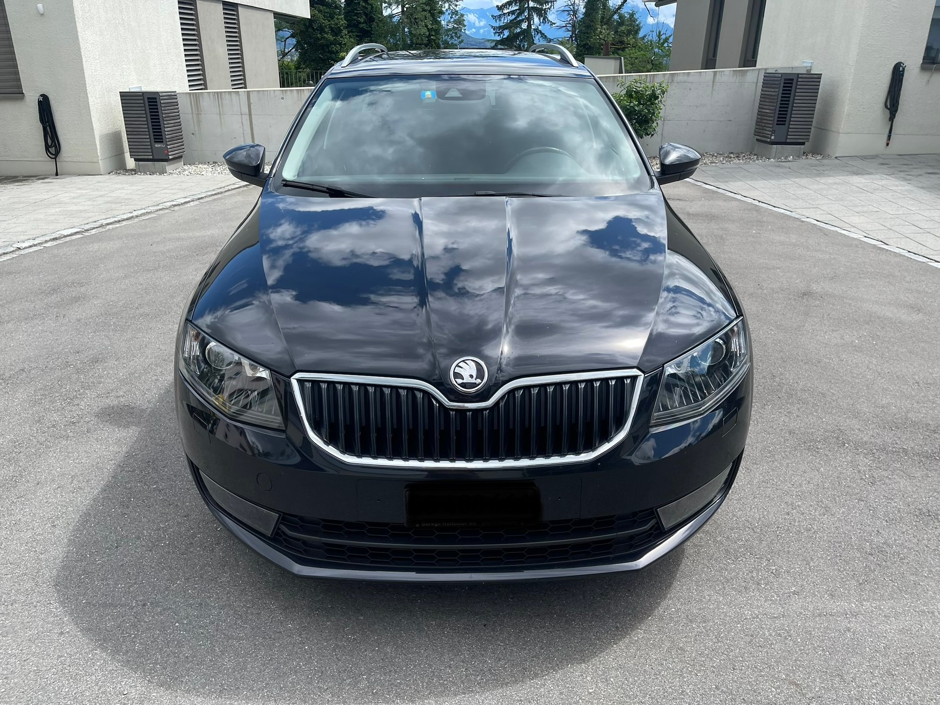 SKODA 1.8 TSI Elegance 4x4 DSG-image-0