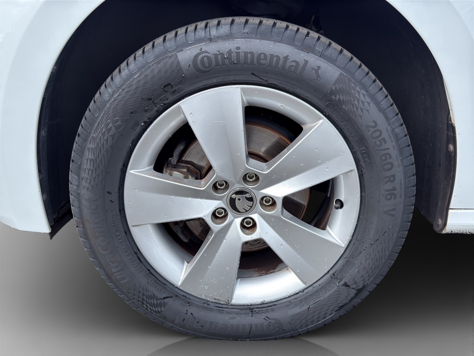 SKODA Kamiq 1.0 TSI Ambition DSG-image-13