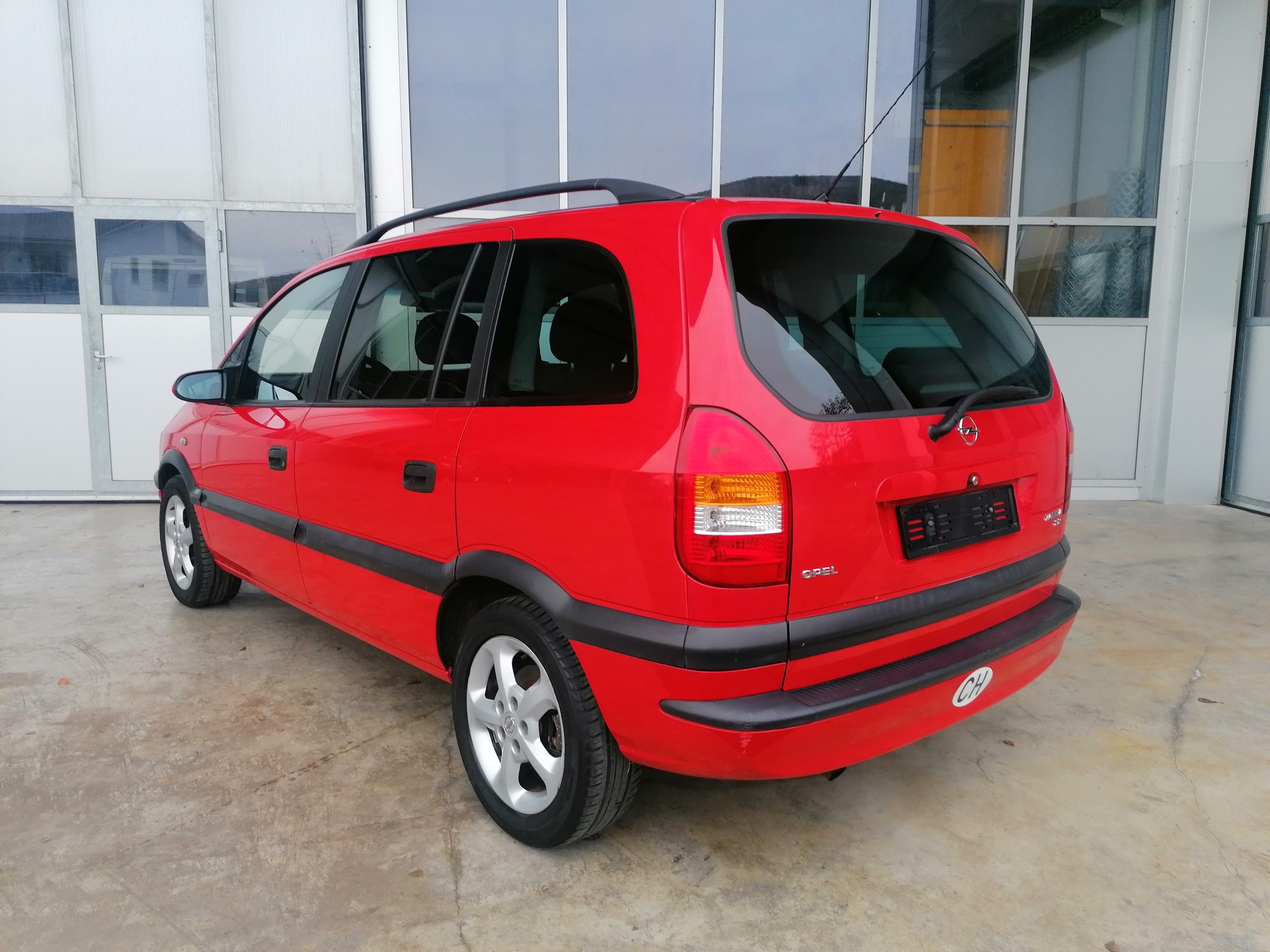 OPEL Zafira 2.2i 16V Comfort-image-5