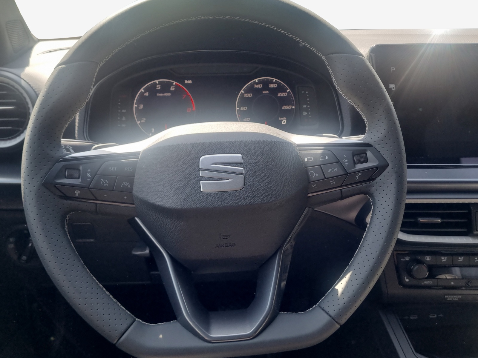 SEAT Ibiza 1.0 EcoTSI FR DSG-image-9