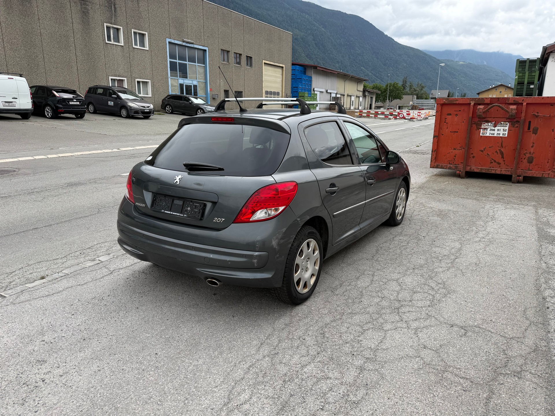 PEUGEOT 207 1.6 HDI Sport-image-3