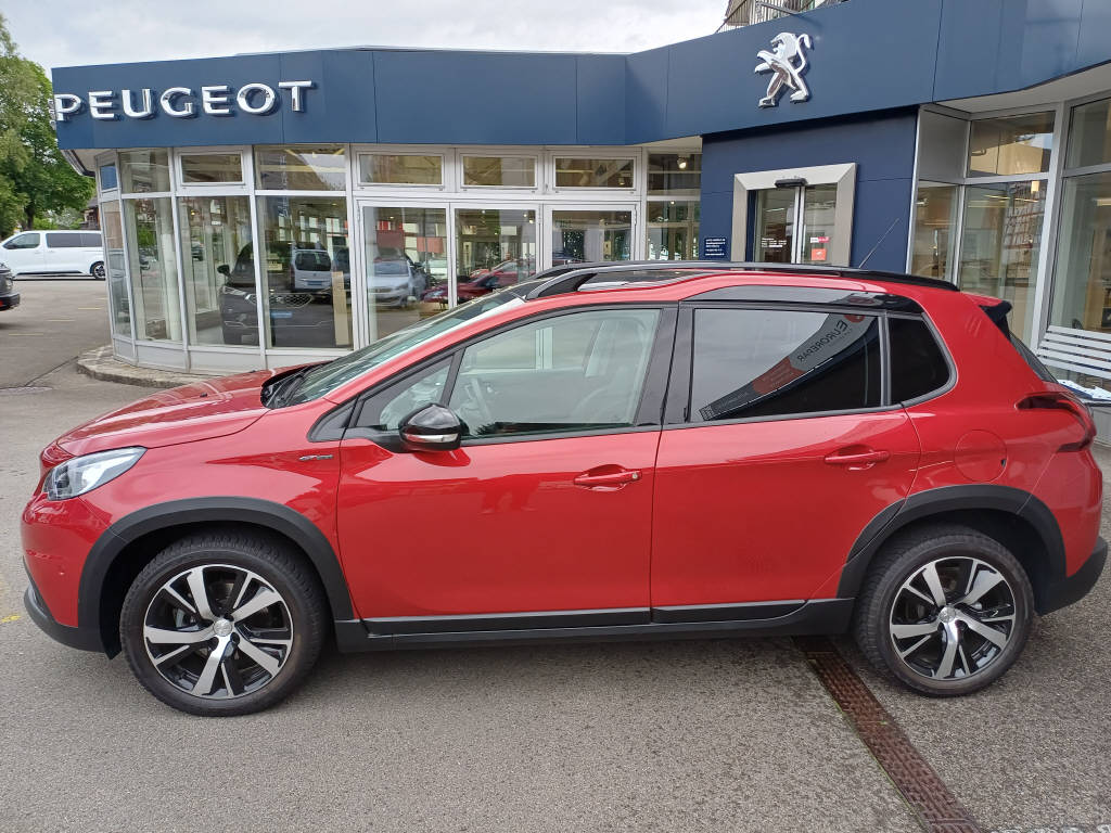 PEUGEOT 2008 1.2 PureTech 110 GT Line S/S-image-1