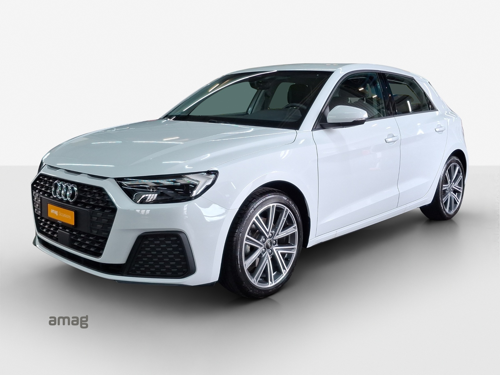 AUDI A1 Sportback 30 TFSI Attraction S-tronic-image-0