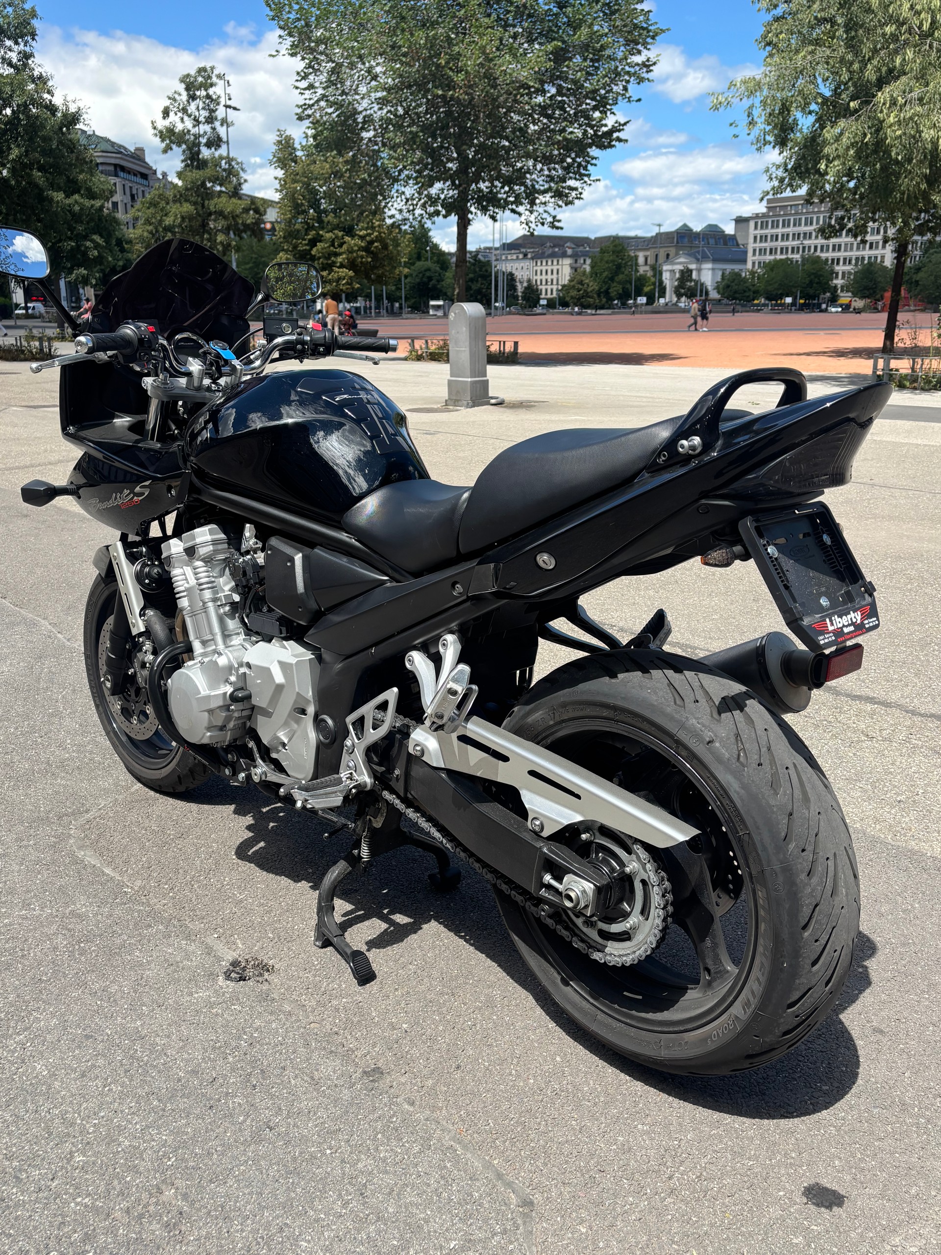 SUZUKI GSF 1250 S Bandit ABS-image-4