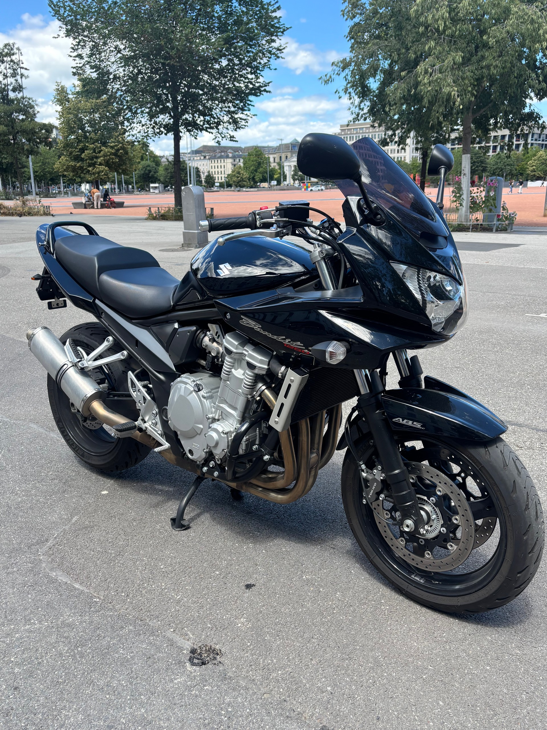 SUZUKI GSF 1250 S Bandit ABS-image-2